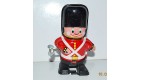 FIGURINE WIND UP EN TOLE - SOLDAT GARDE ANGLAIS JAPAN TIN TOY (10x7cm)