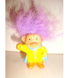 FIGURINE TROLL SUPER HEROS N°2 (7x4cm)