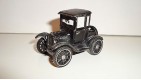 VEHICULE DISNEY PIXAR - CARS LIZZIE FORD MODELE T 1923  METAL (5x3cm)