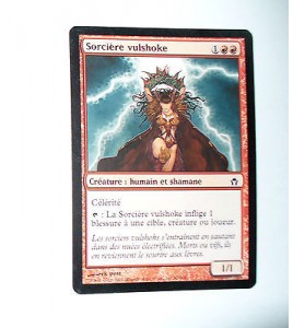 CARTE MTG MAGIC - VERSION FRANCAISE SORCIERE DE VULSHOKE