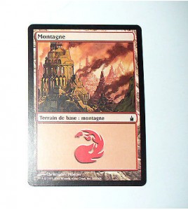 CARTE MTG MAGIC - VERSION FRANCAISE MONTAGNE 18 
