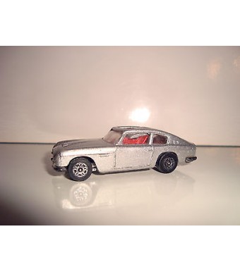 VOITURE CORGI TOYS JAMES BOND 007 GOLDFINGER -  ASTON MARTIN DB5 (7x2,5cm)