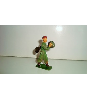 FIGURINE FIGUR STARLUX - SOLDAT MILITAIRE AVEC CYMBALE N°2