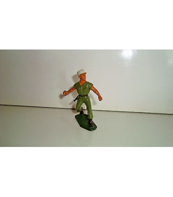 FIGURINE FIGUR STARLUX - SOLDAT MILITAIRE LANCE GRENADE ABIME