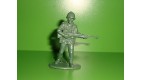 FIGURINE EN PLASTIQUE MONOCHROME SOLDAT U.S  ANNEE 70-80 N°90 (5x4cm)