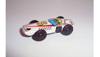 ANCIEN VEHICULE TOLE BLANCHE COURSE TOYS MADE IN JAPAN (4x1,5cm)