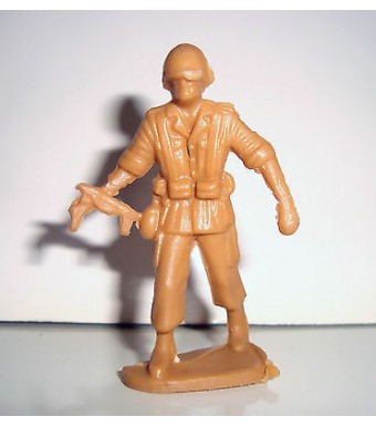 ANCIENNE FIGURINE EN PLASTIQUE MONOCHROME SOLDAT ANNEE 70-80 N°12 (6x4cm)