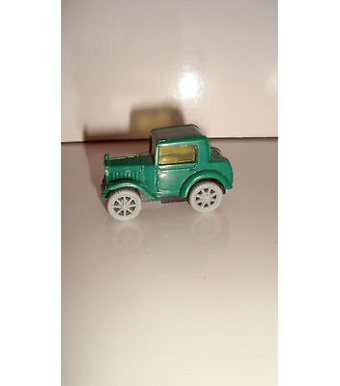 ANCIEN VEHICULE KINDER HOLD GREEN CAR N°225 (2x3,5cm)