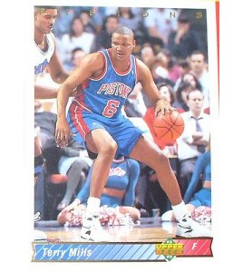 CARTE  NBA BASKET BALL 1993  PLAYER CARDS TERRY MILLS (151)
