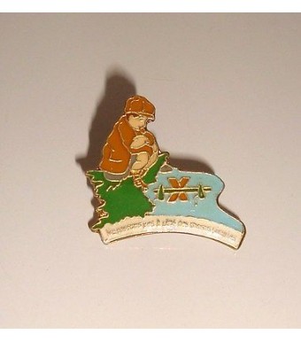 PINS PIN'S NE PASSONS PAS A COTE DES CHOSES SIMPLES