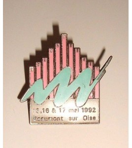 PINS BEAUMONT SUR OISE 15 16 ET 17 MAIN 1992