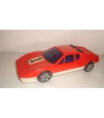 ANCIEN VEHICULE VOITURE ROUGE JOUSTRA (VOITURE EN PLASTIQUE NON ROULANTE 21x9cm)