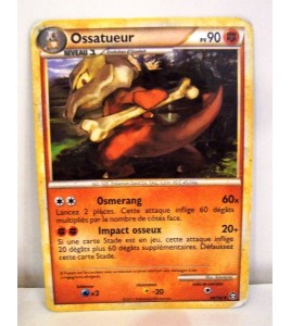Carte Pokémon Ossatueur 90 PV 44/102 (Triomphe)