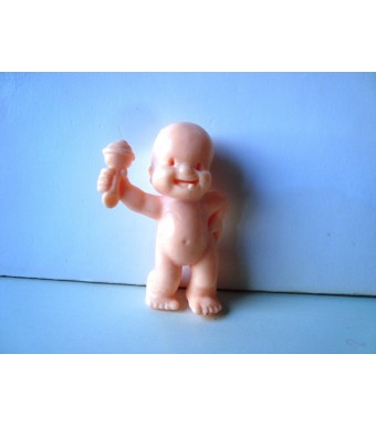 Les Babies  Figurine baby -  Eugénie la chipie - rose peau