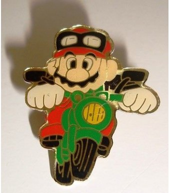 PIN'S MARIO EN MOTO JEU VIDEO NINTENDO CONSOLE PINS PIN 