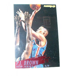 CARTE  NBA BASKET BALL 1995  PLAYER CARDS P.J. BROWN (145)