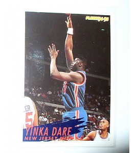 CARTE  NBA BASKET BALL 1995  PLAYER CARDS YINKA DARE (147)