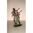 ANCIENNE FIGURINE EN PLASTIQUE  ANNEE 70-80 SOLDAT MILITAIRE AVEC FUSIL (6x4cm)