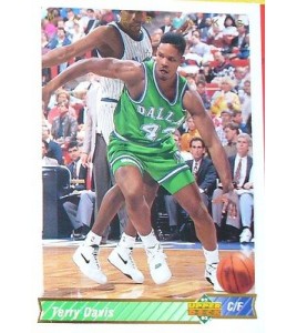 CARTE  NBA BASKET BALL 1993  PLAYER CARDS TERRY DAVIS (132)